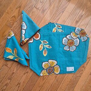 Vintage Inspired Teal Floral Placemat & Napkin Set (4 Pieces)